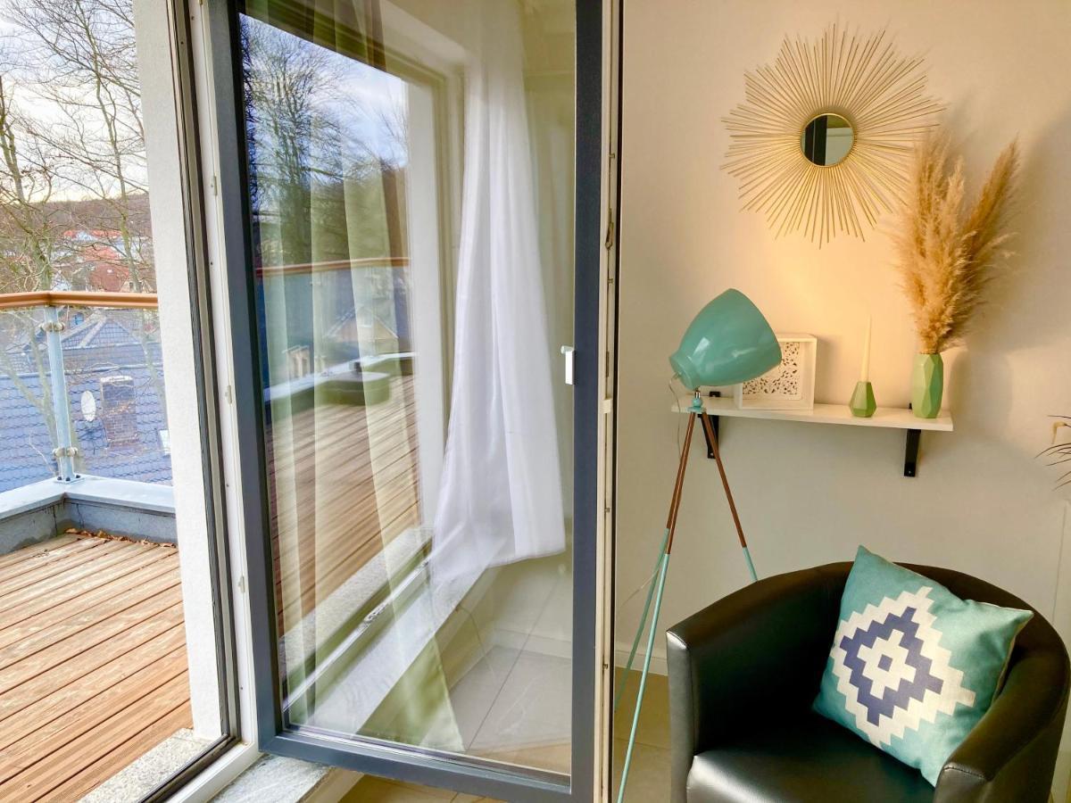 Strandhaus Manatee Mit Sauna Und Kamin Sellin  Екстериор снимка